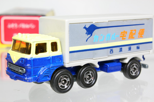 ミニカーショップ ケンボックス トミカ 黒箱☆7☆三菱ふそうパネルバン