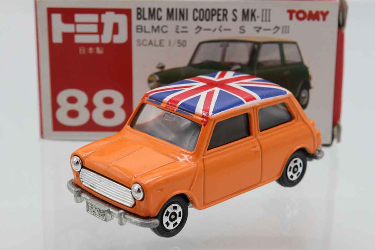 ミニカーショップ ケンボックス トミカ 赤箱(日本製)☆88☆BLMCミニ