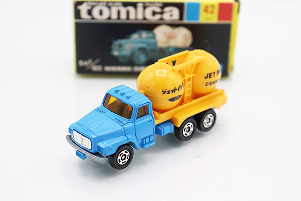 ミニカーショップ ケンボックス トミカ 黒箱☆42-2-7☆日産ディーゼル