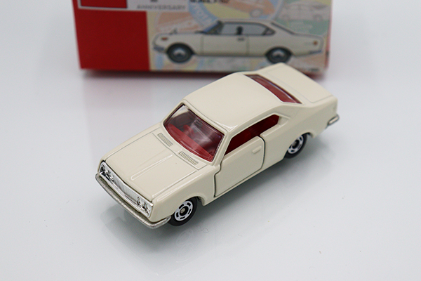 ミニカーショップ ケンボックス 復刻トミカトヨタコロナ マークII
