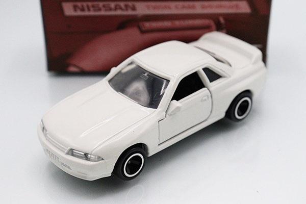 ミニカーショップ ケンボックス トミカ特注（日本製）日産スカイライン