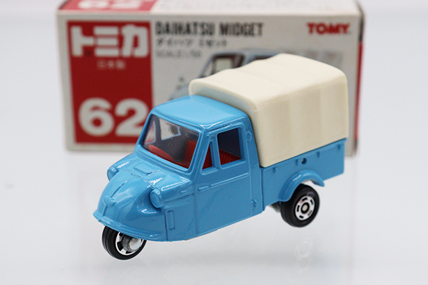 ミニカーショップ ケンボックス トミカ 赤箱(日本製)☆62☆ダイハツ