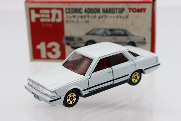 ミニカーショップ ケンボックス トミカ 赤箱(日本製)☆13☆日産