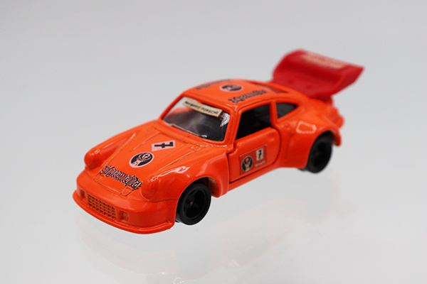 ミニカーショップ ケンボックス トミカ 青箱☆F31☆ポルシェ935ターボ