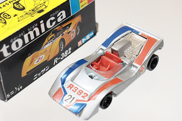 ミニカーショップ ケンボックス トミカ 黒箱☆22☆日産R-382 ＃21 (銀