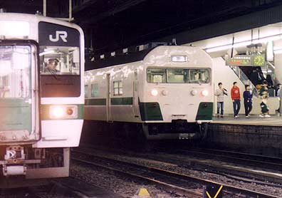 東北の交直流近郊型電車 715系1000番台