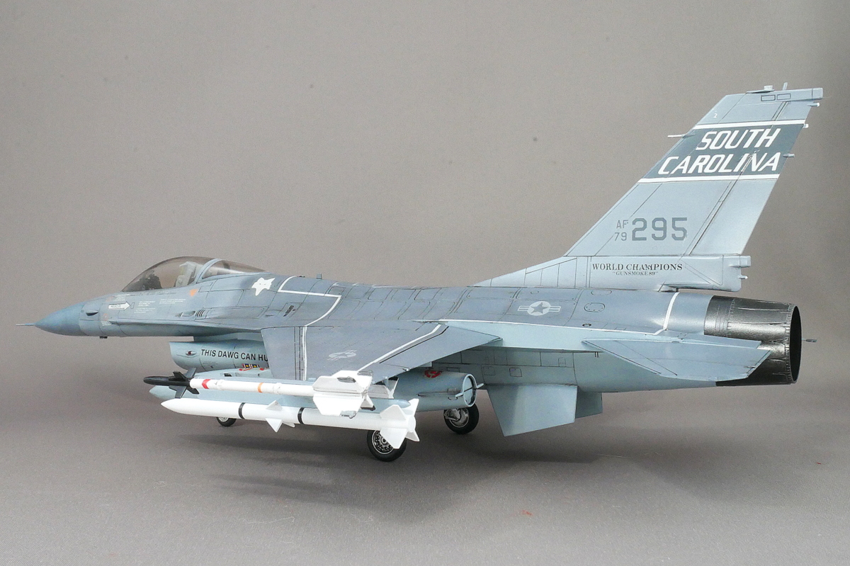 アメリカ空軍 F-16A ファイティングファルコン ハセガワ 1/48