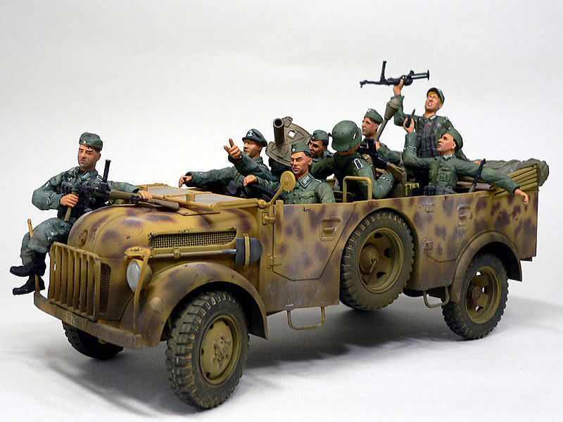 シュタイヤー1500A/01 ドイツ軍大型軍用乗用車 タミヤ 1/35 組立と塗装