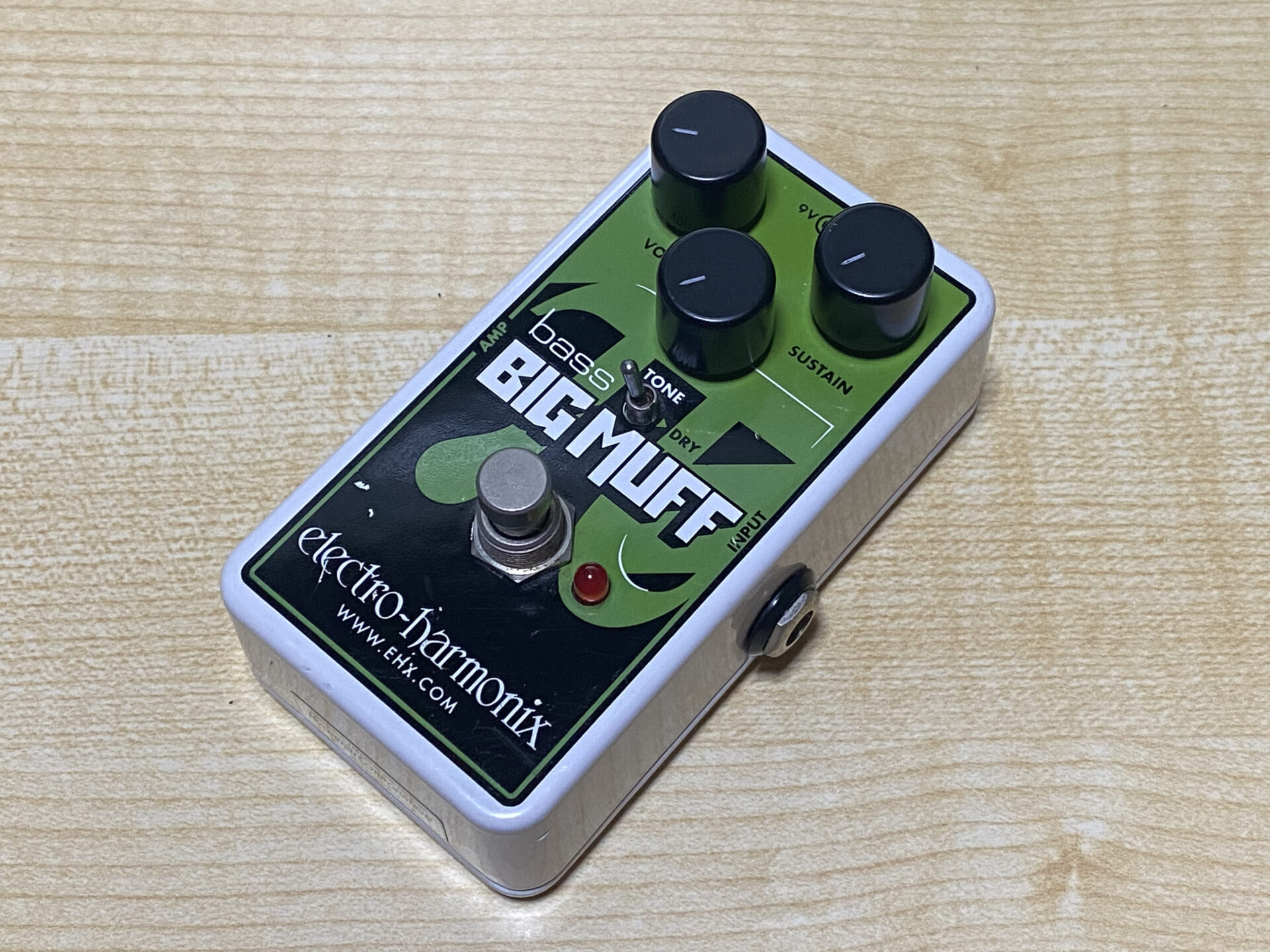 エフェクターレビュー【ELECTRO-HARMONIX】NANO BASS BIG MUFF PI | K