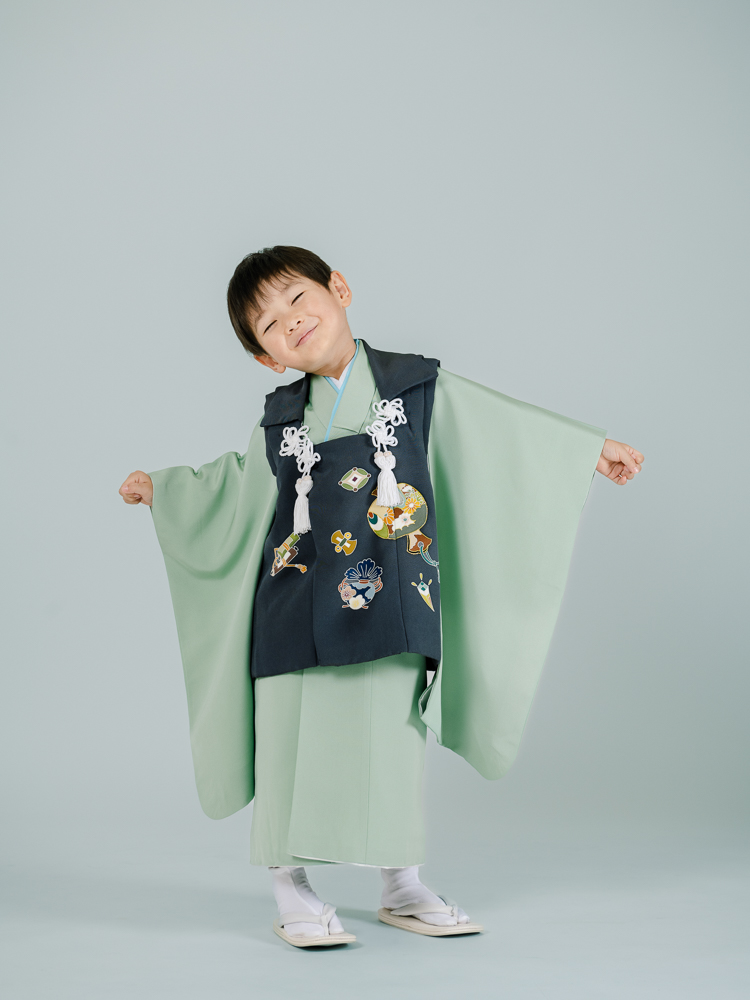 高級七五三・正絹着物レンタル】三才の男の子用被布セット 着物