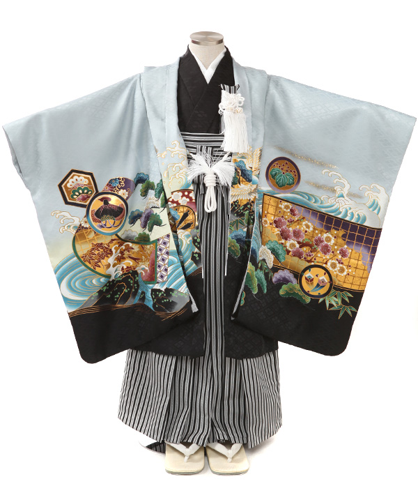 七五三(五歳男の子)着物レンタル｜鷹柄白縹色羽織 黒着物×黒縞袴｜W-B