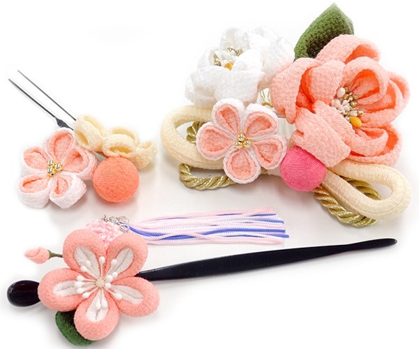 SALE 髪飾り 成人式 卒業式 つまみ細工3点セット 924-044/ピンク