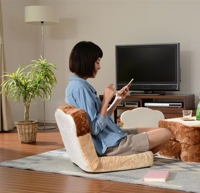 パン座椅子】食パン座椅子 | ヴィレッジヴァンガードオンラインストア