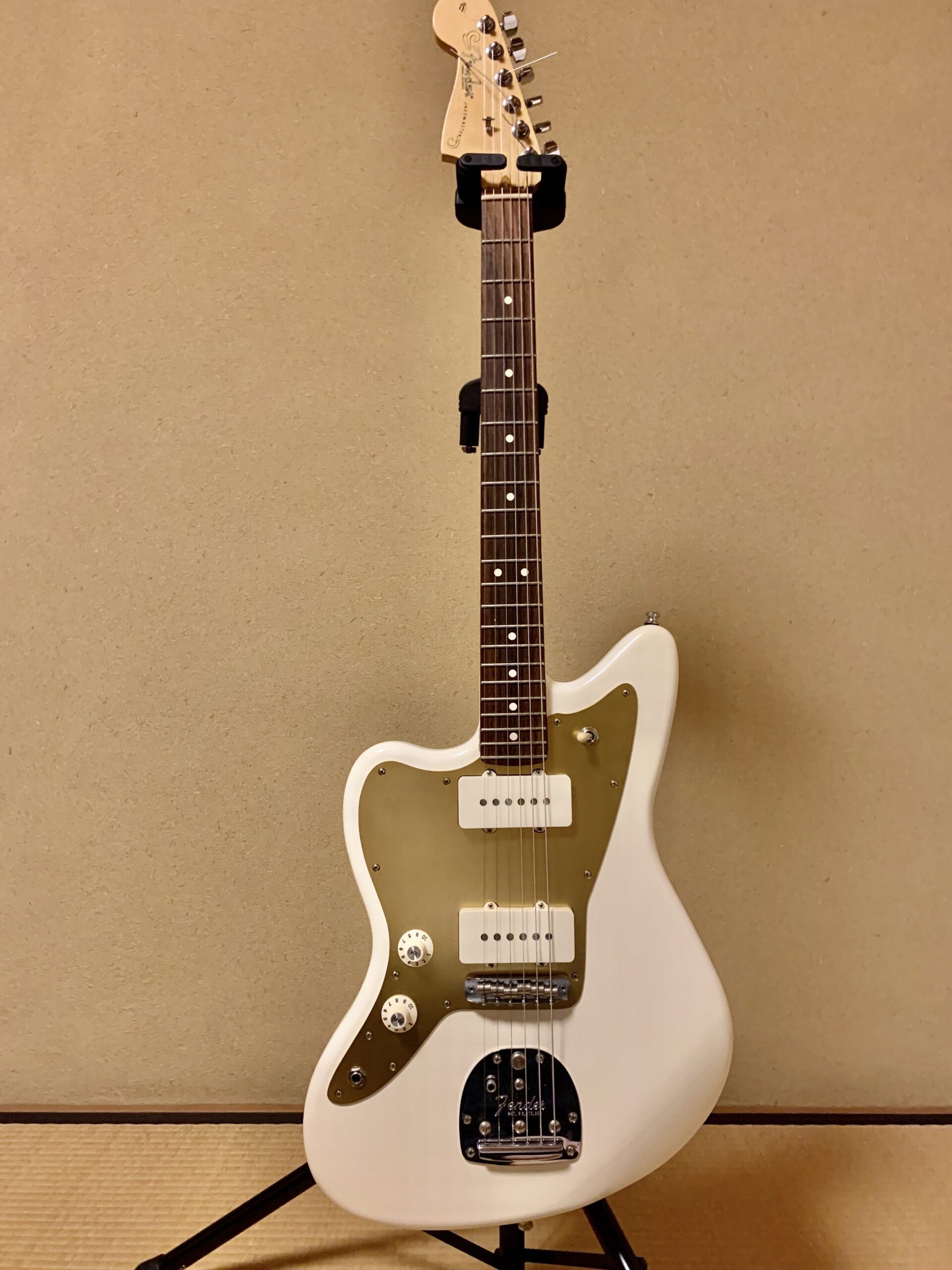 Jazzmaster lefty アノダイズド ピックガード オーダー | 木乃紫檀町工場