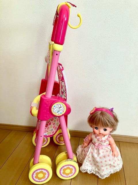 メルちゃん おせわだいすきベビーカーは必要？魅力と一年半使ってみた