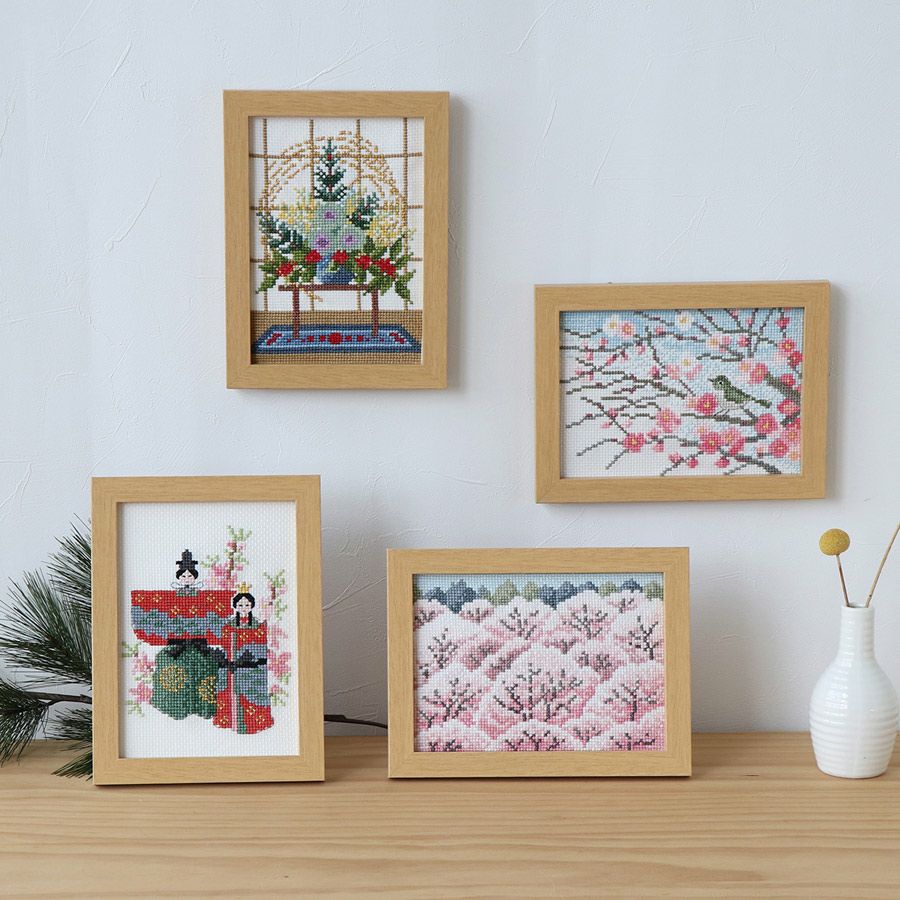 クロスステッチキット 12ヶ月の小さな花風景(3月 桃の花とお雛様