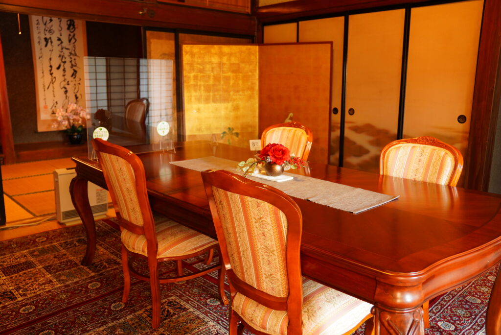 古民家の宿 窓月まつしまや】古民家を改装した1日2組限定の大人のため