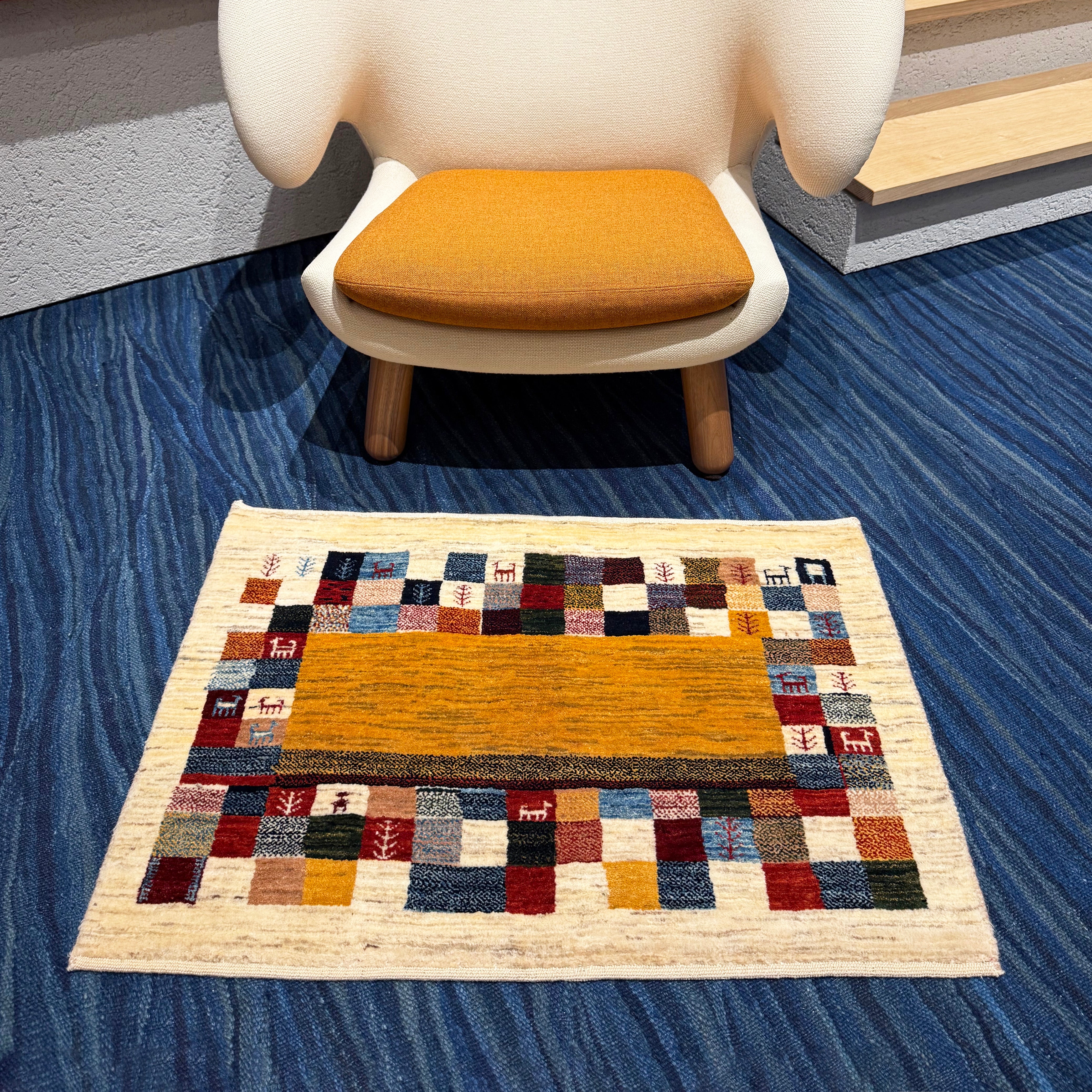 遊牧民の絨毯 】Zollanvari ゾランヴァリ ギャッベ 86×60㎝ (No.04085