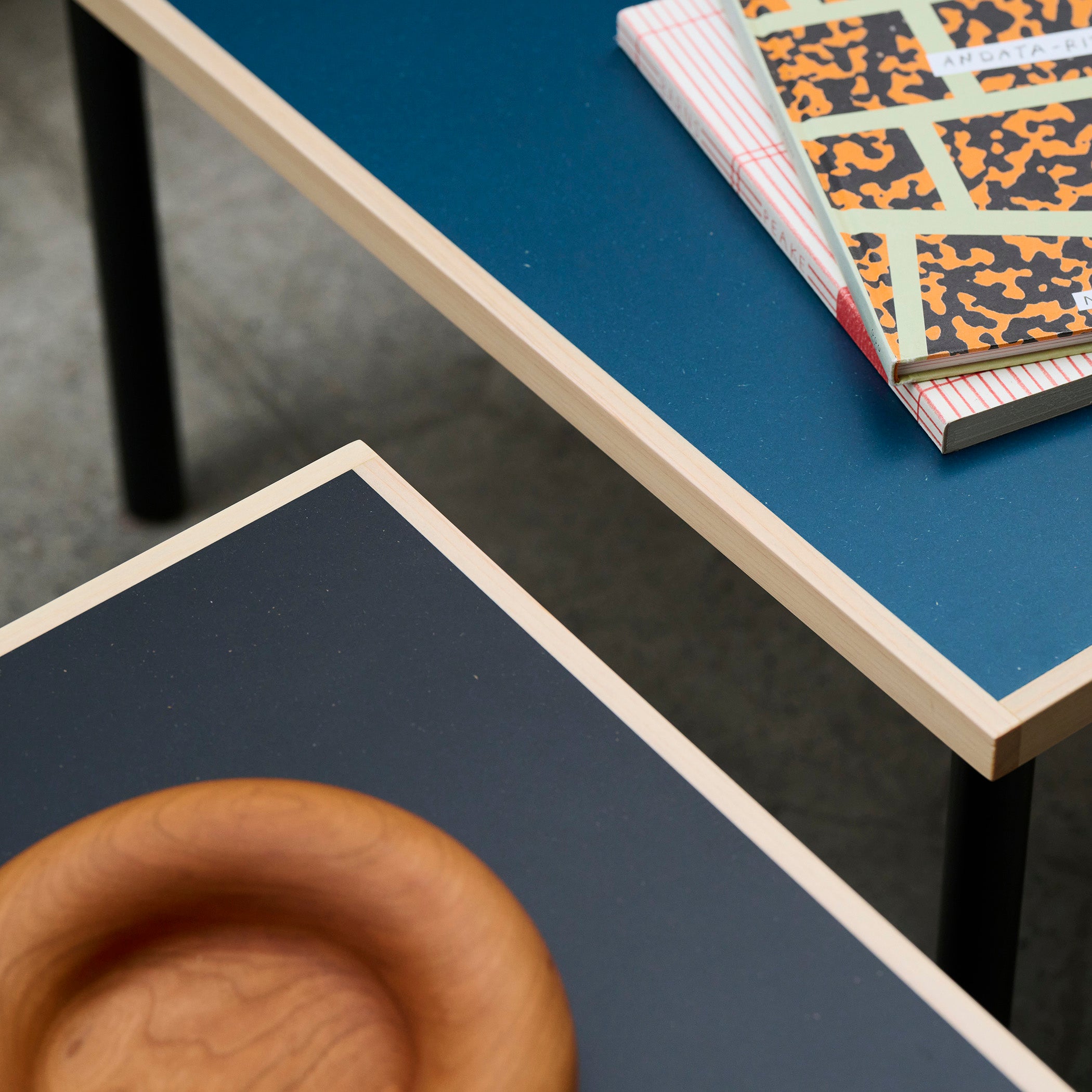 センターテーブル-03-ブルー - KIT