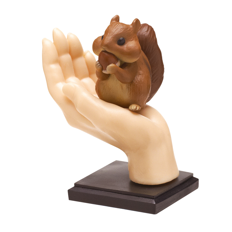 手とリス｜株式会社キタンクラブ