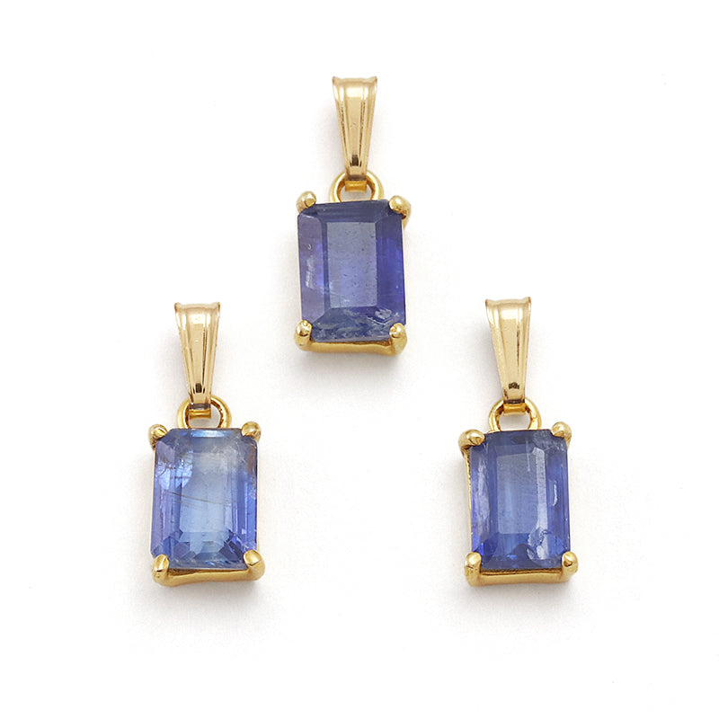 カイヤナイトのチャームN-419