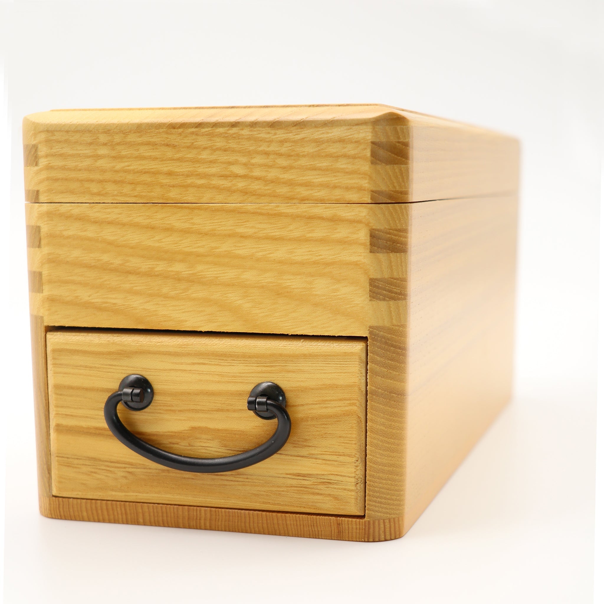 木屋 義久 鰹節削り器 – 日本橋 木屋