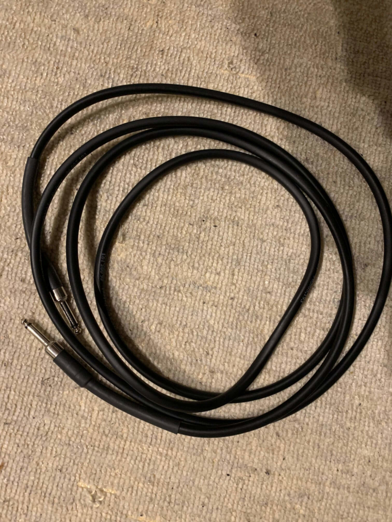 太いサウンド】Analysis Plus Bass Oval レビュー│機材沼へラストダイブ