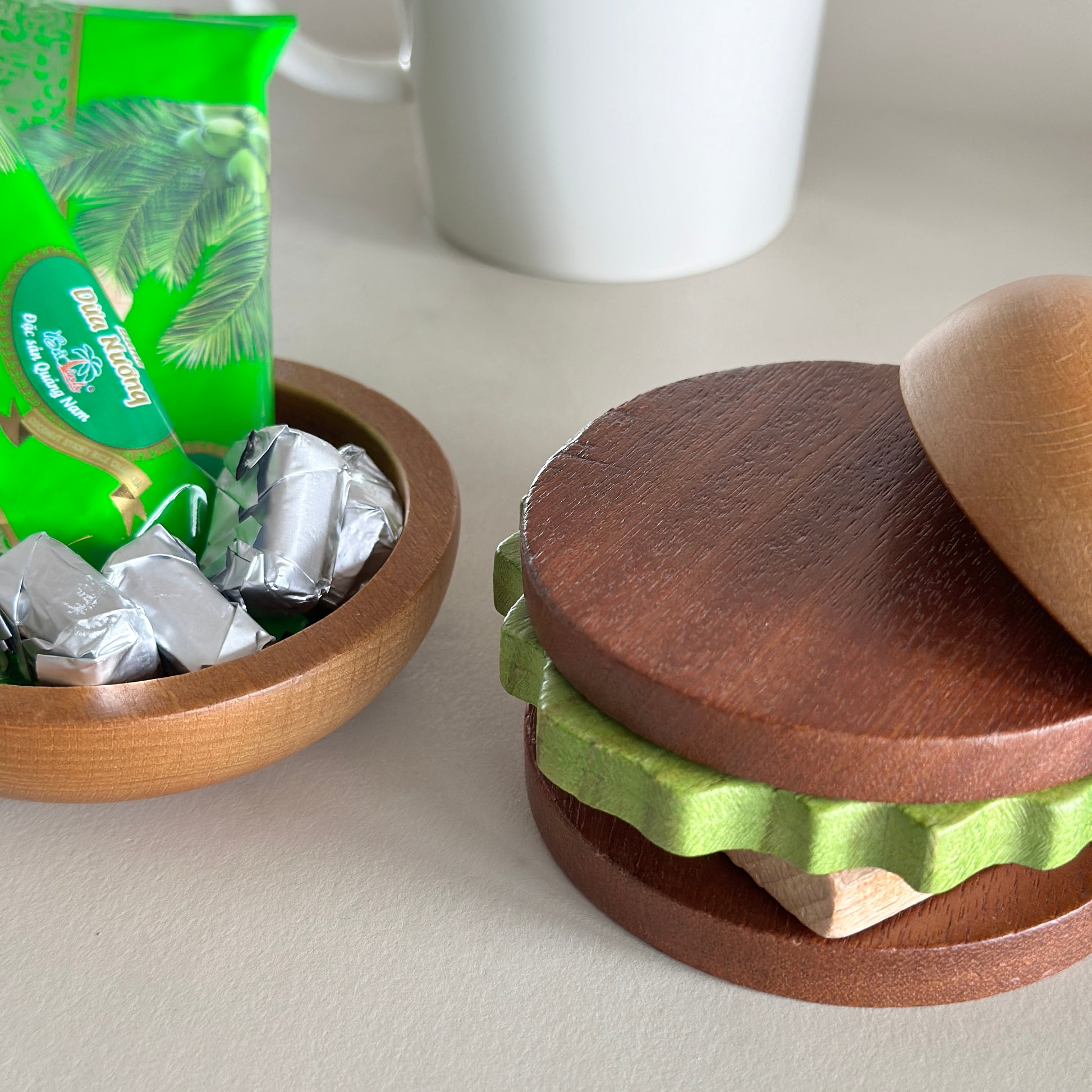 コースター｜ハンバーガーウッドコースター - territory