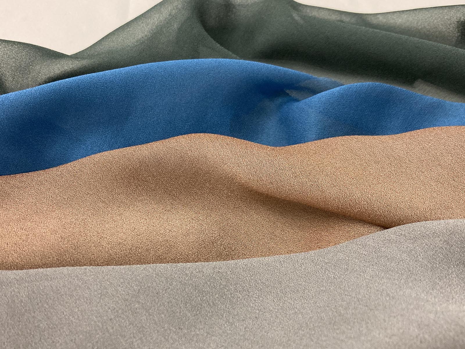 KKF8682ASY 30d減量梨地ジョーゼットビンテージ｜無地染