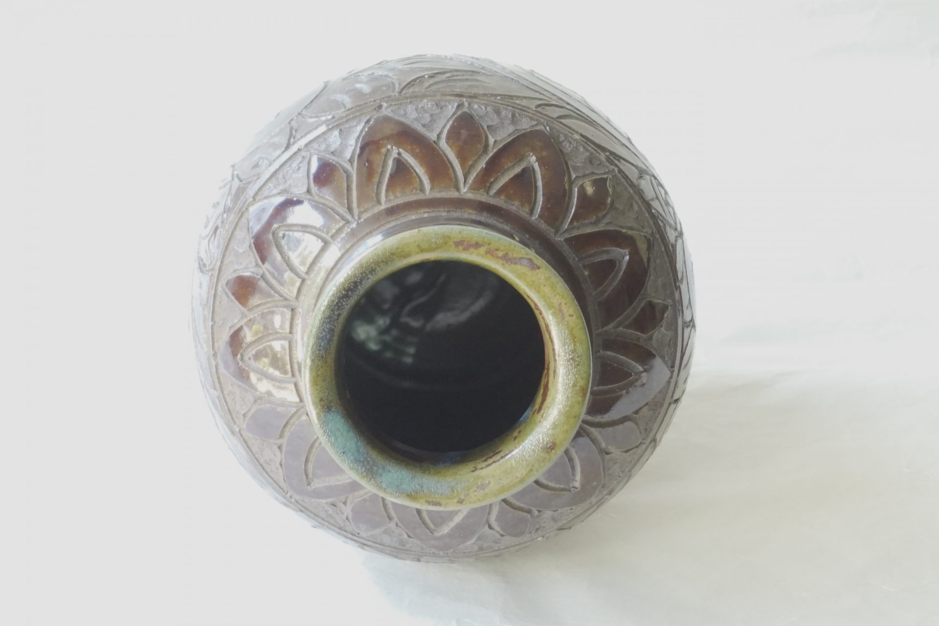 小林漆陶 映える器ギャラリー 岐阜市| 日本一の漆陶器 茶道具の品揃え