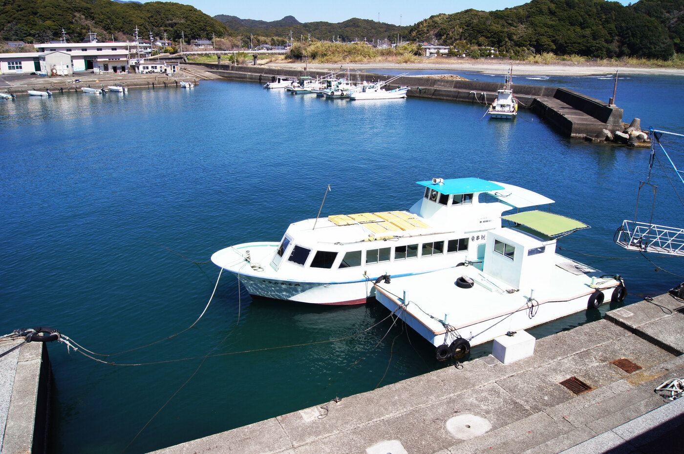 竜串観光汽船(グラスボート） | 観光スポット検索 | 高知県観光情報Web