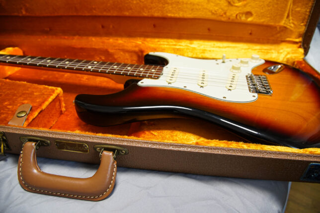 レビュー】American Vintage 62 Stratocaster Thin Lacquerの詳細写真
