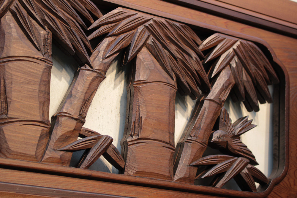 太く見事な竹と雀の彫刻欄間 E5567 在庫1枚 – 古福庵 [ KOFUKUAN