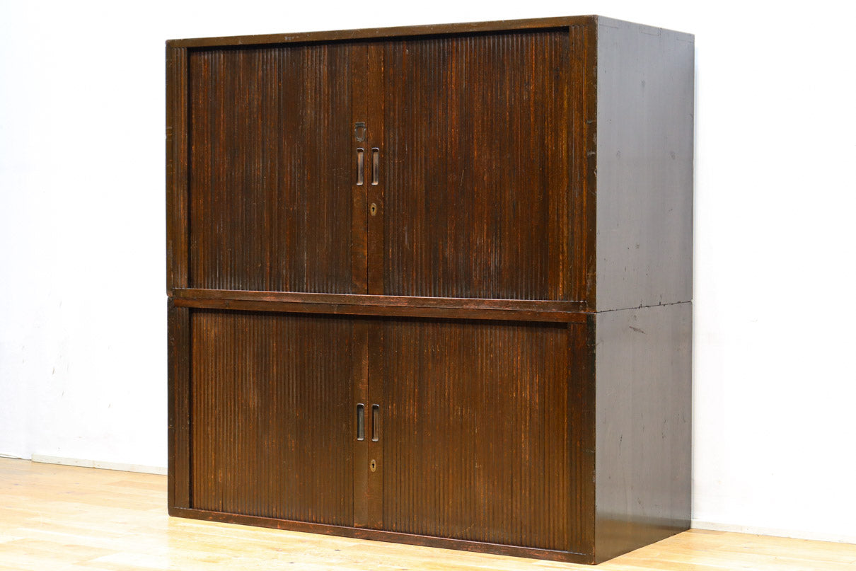 上質な造りにレトロ感漂う蛇腹戸造りの収納箪笥 BB2676 – 古福庵