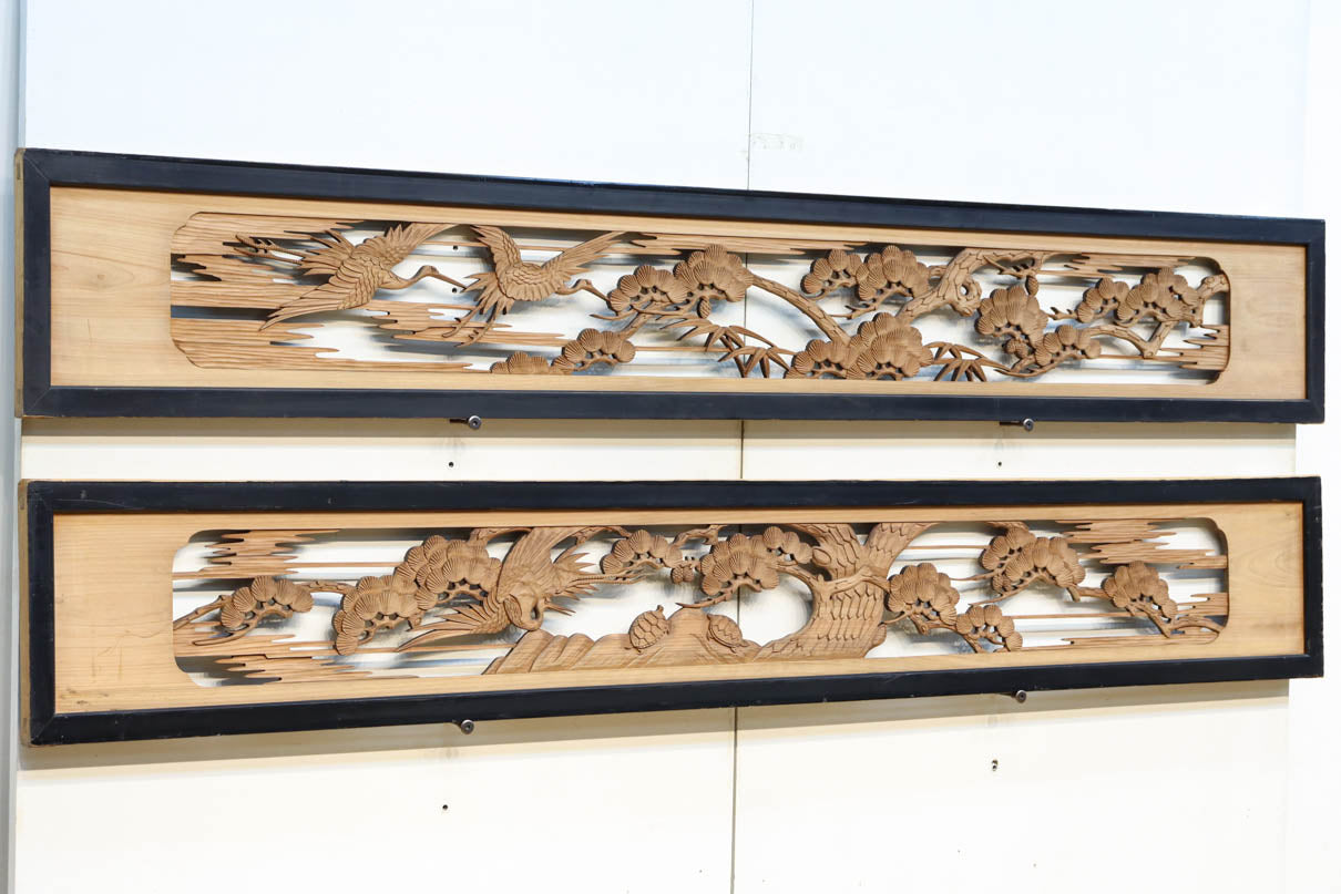 松と鶴亀の風景を繊細に描いた彫刻欄間 EZ2410ab 在庫(a:1 b:0)枚 – 古