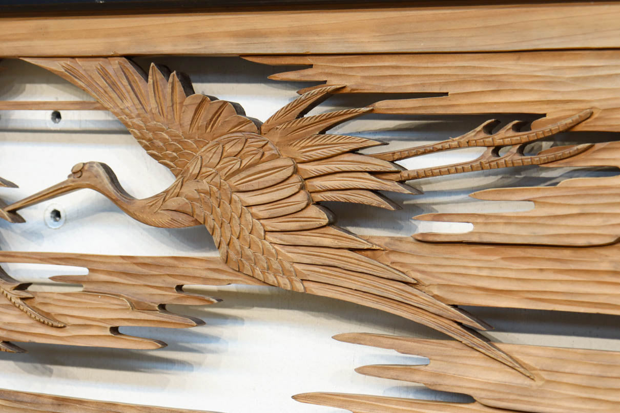 松と鶴亀の風景を繊細に描いた彫刻欄間 EZ2410ab 在庫(a:1 b:0)枚 – 古