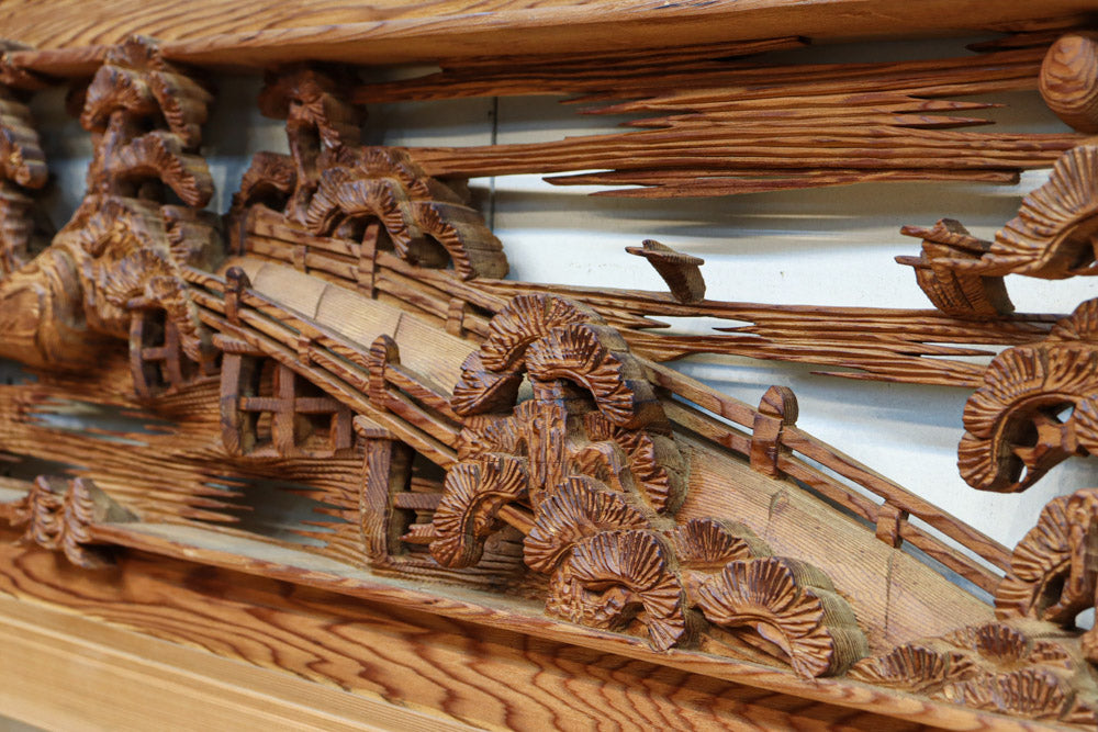 美しい風景を迫力ある深彫り彫刻で描いた彫刻欄間 EZ2620ab 在庫(a