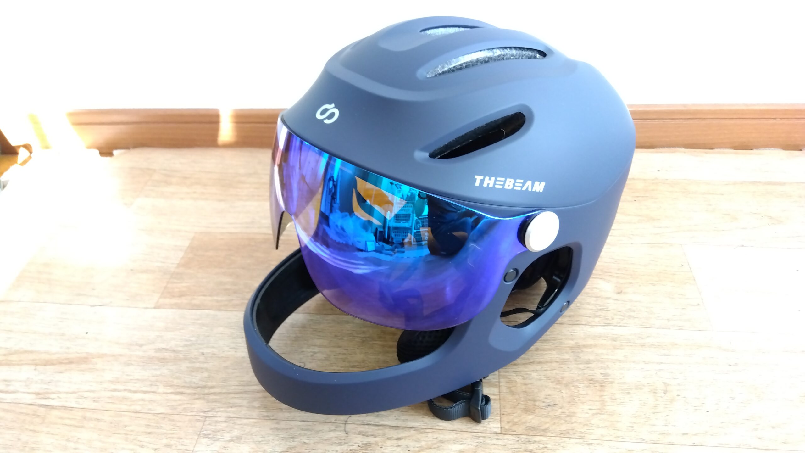 VIRGO】安全性を徹底追求して作られた次世代自転車用ヘルメット（普段