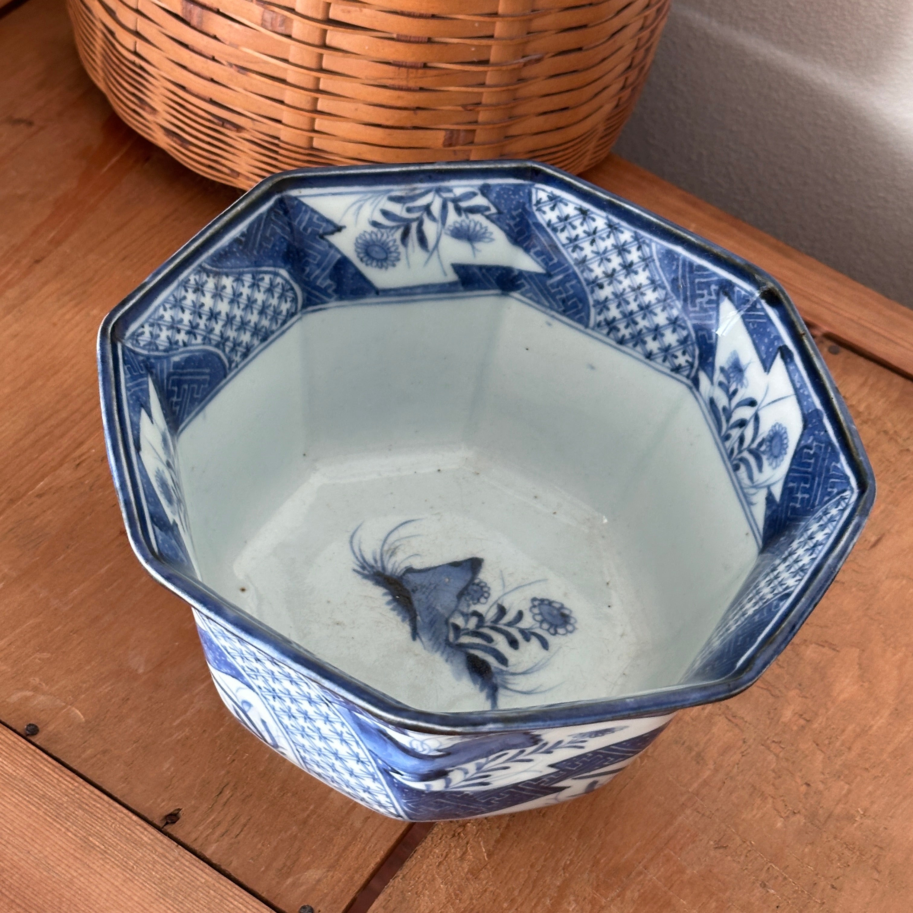 八角染付伊万里鉢 – Kotto Shop