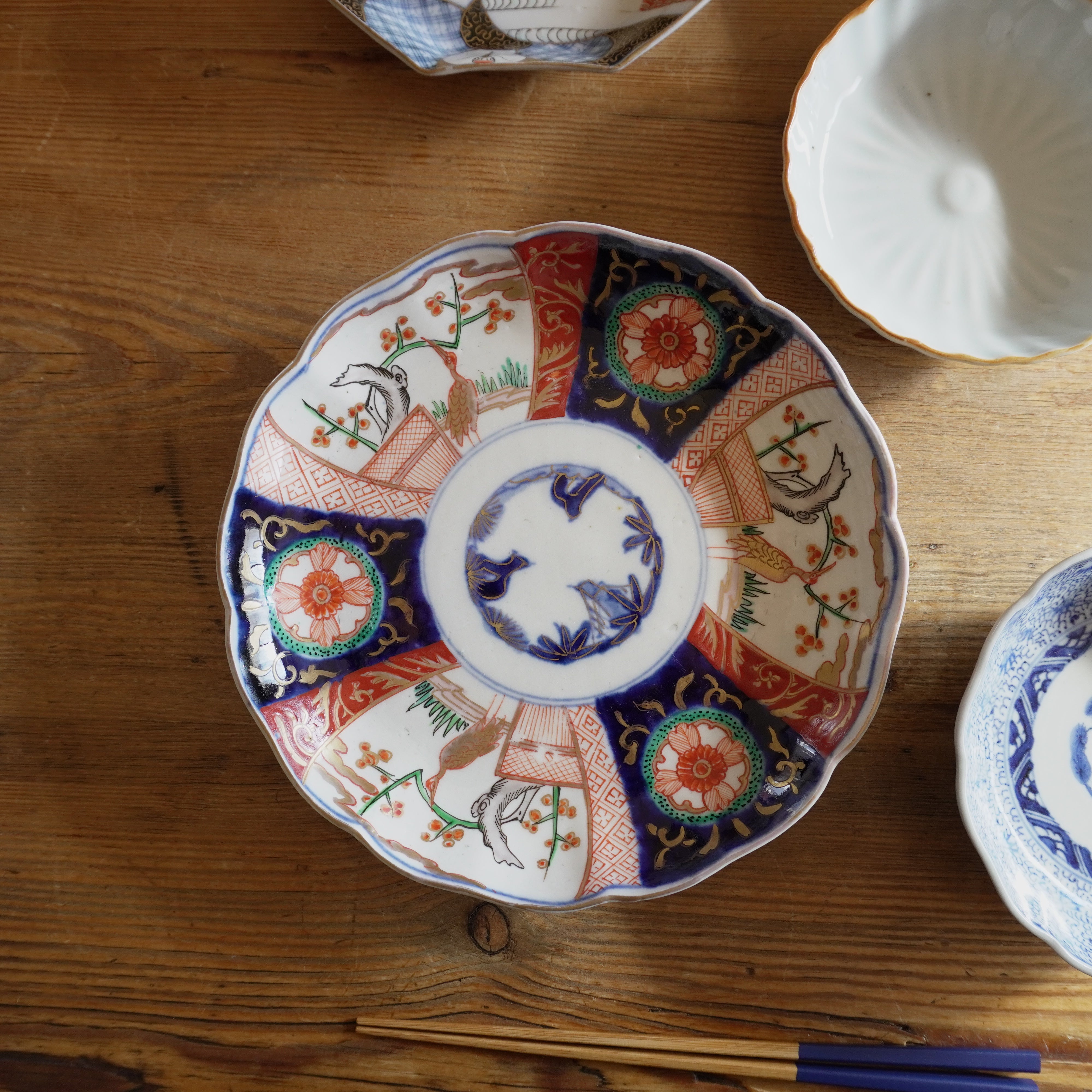 可愛らしい色味の鶴図7寸皿 – Kotto Shop