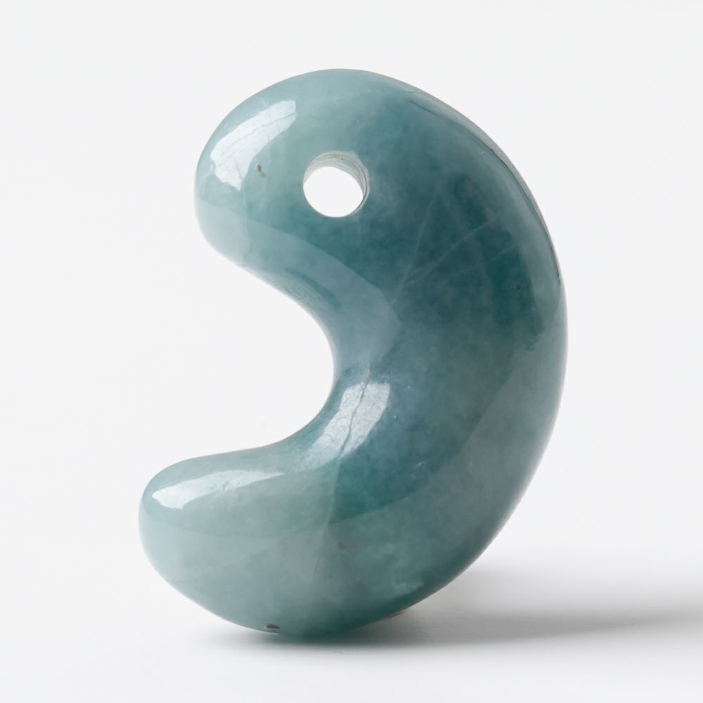 極上プレミアム・入コン沢・神話の勾玉・透明感抜群・艶美麗