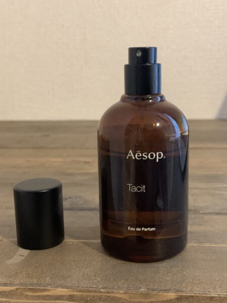 Aesopイソップ タシット オードパルファムはシトラス系の爽やかさの中