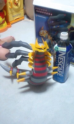 一番くじ ギラティナ オリジンフォルム フィギュア賞: あなぐま