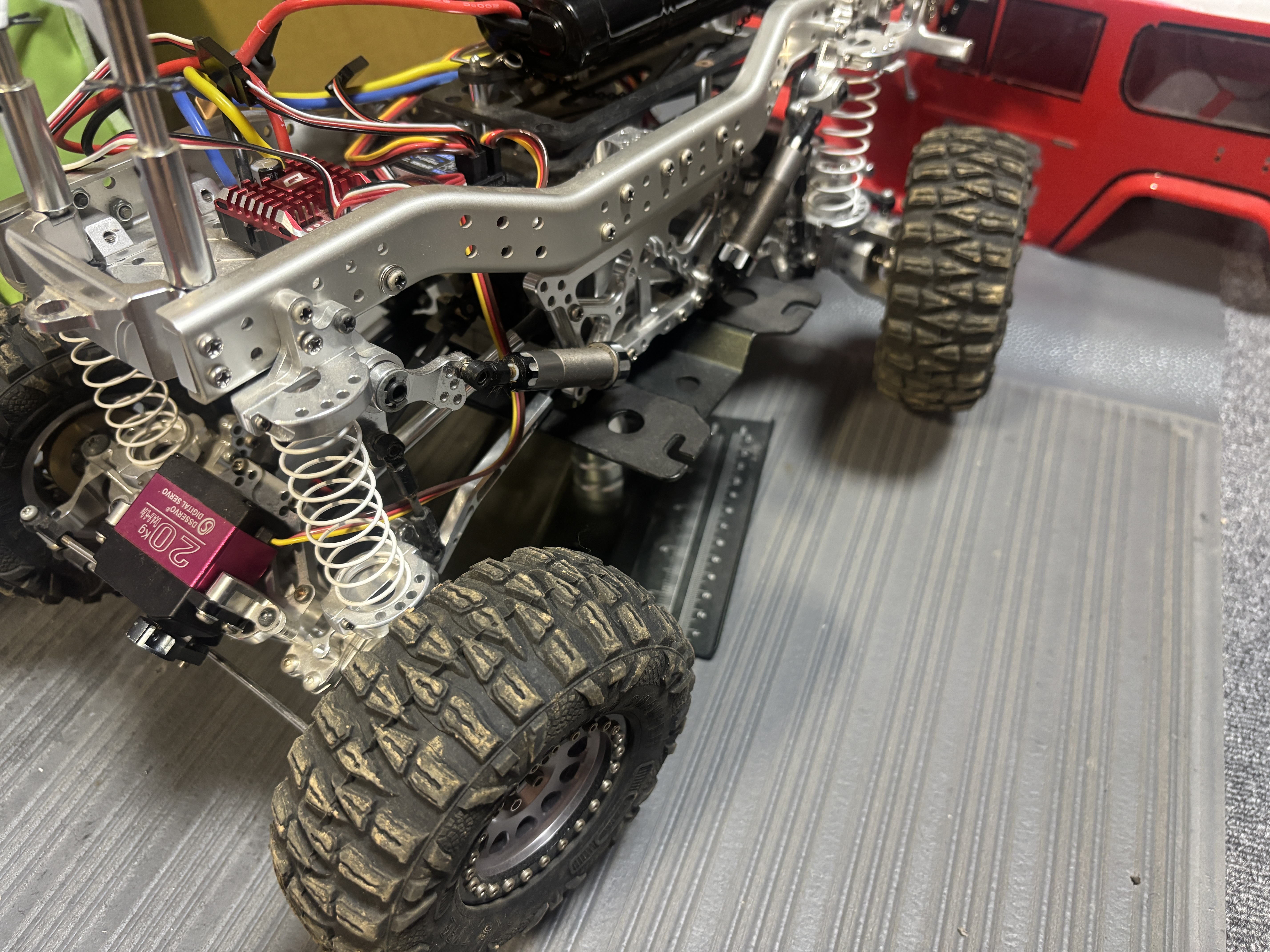 CR-01】究極の走破性！TAMIYA CR-01を4WS（4輪操舵）化してみた -