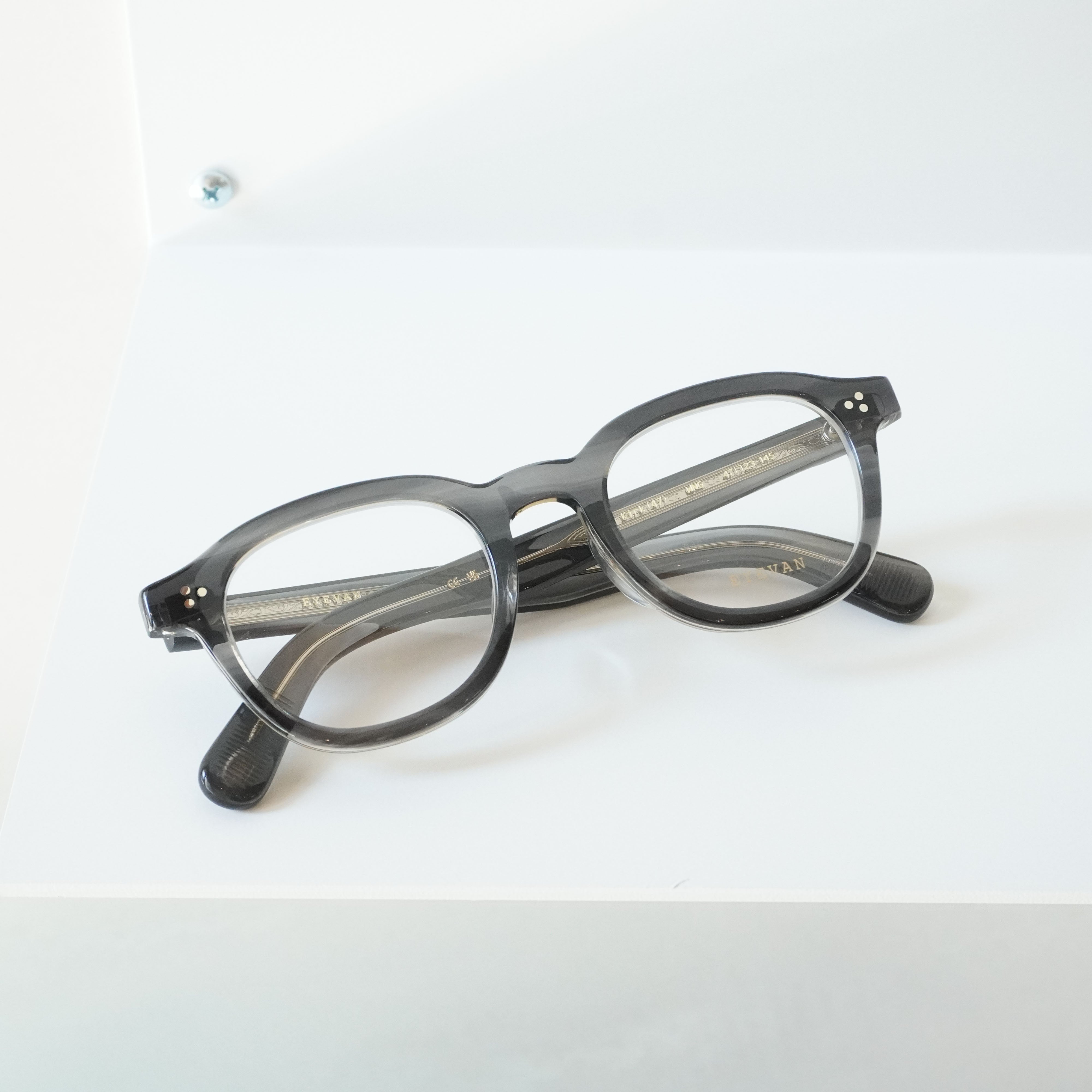 EYEVAN アイヴァン / KIRK 47 / WNG (WENGE) / メガネ – KRANC OPTICAL