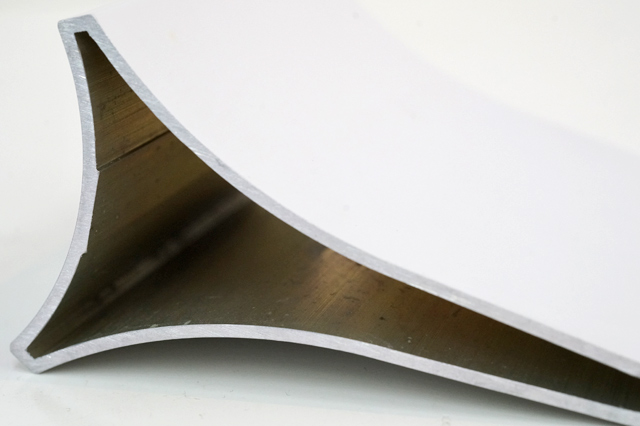 50年の歴史にありがとう「ソニービル記念ルーバー」がやってきた