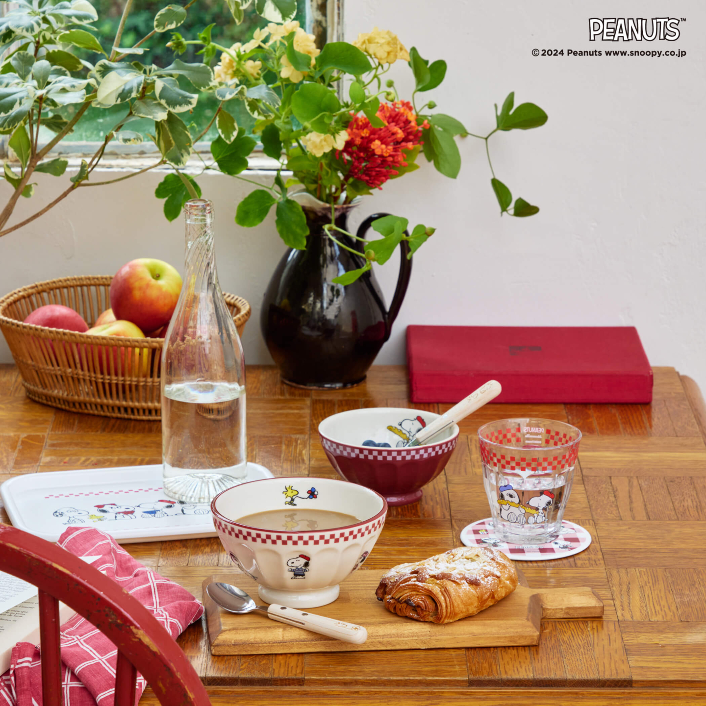 アフタヌーンティーとPEANUTS」のコラボ！パリっ子になったスヌーピー