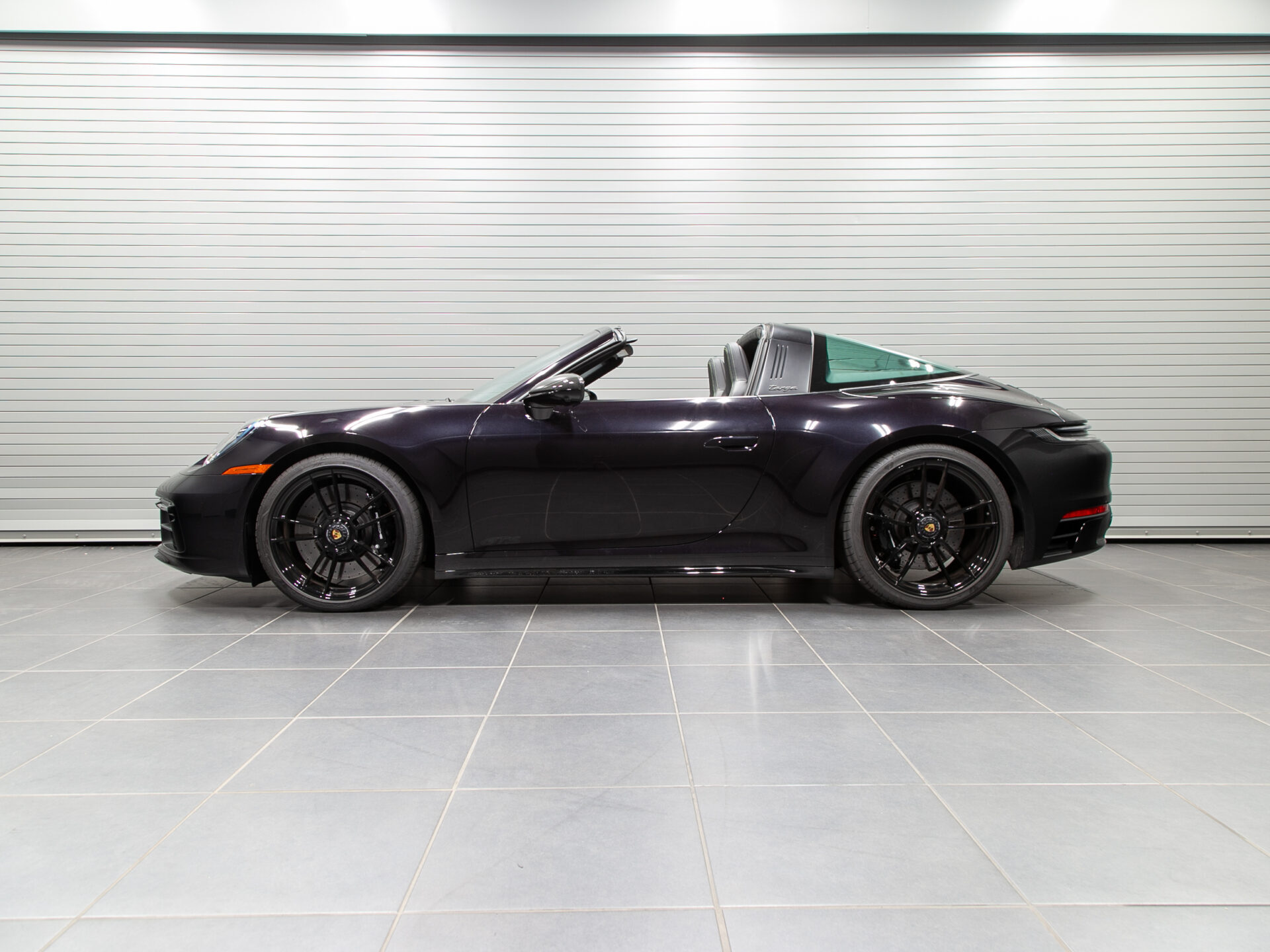 2023 Porsche 911 Targa 4 GTS (992) - Kulu Motorcar, Calgary