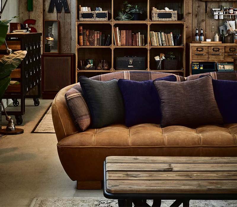 クラッシュゲートで人気1位の3人掛けソファ「オピアムソファ」の仲間