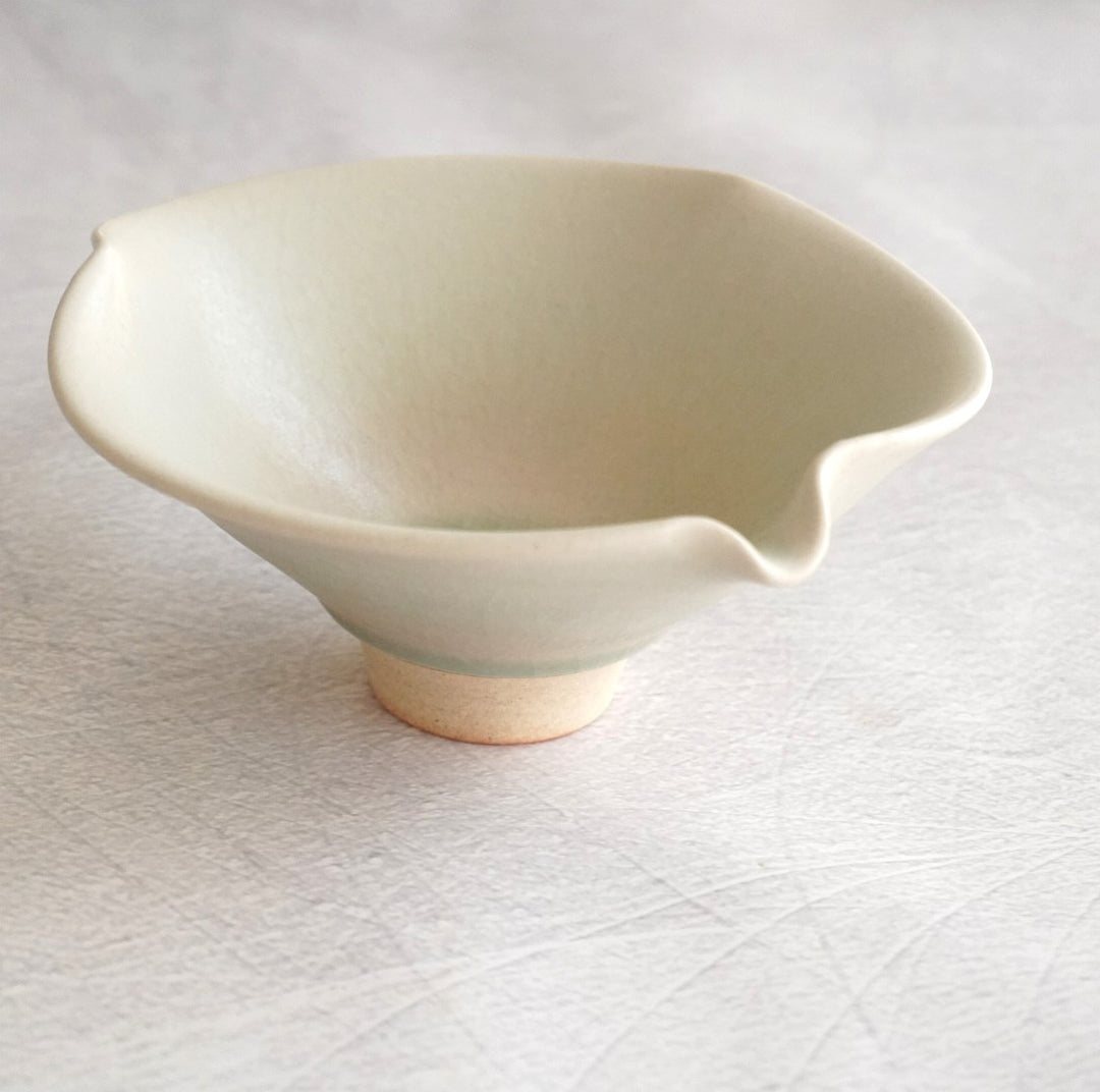 久川 創】灰釉輪花鉢 – クラシコサエル